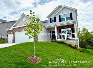 713 Crested Point Dr, Eureka, MO 63025