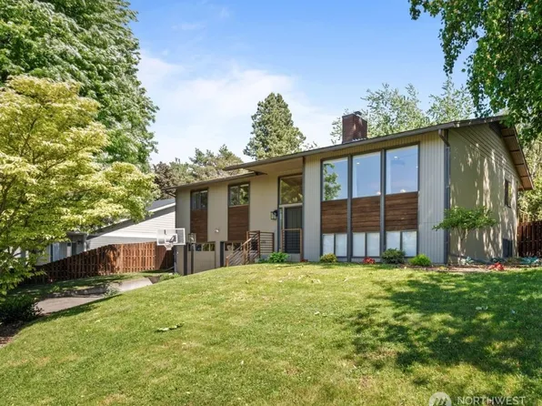 315 SE Highland Park Drive, College Place, WA 99324
