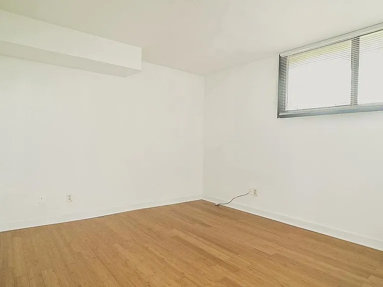 525 N Armistead St #302 — Photo 11