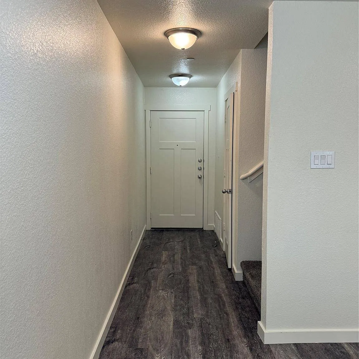 3 bed, 2.5 bath, $1,625 — Photo 3