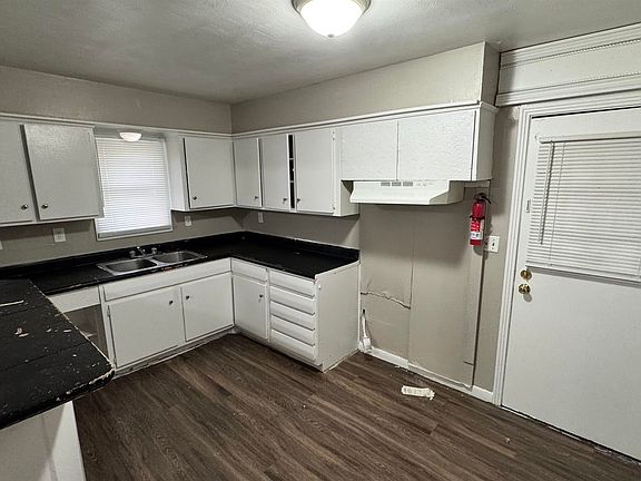 5th image of 4748 Scottsdale Ave