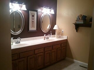 5th image of 2411 Caramore Cir