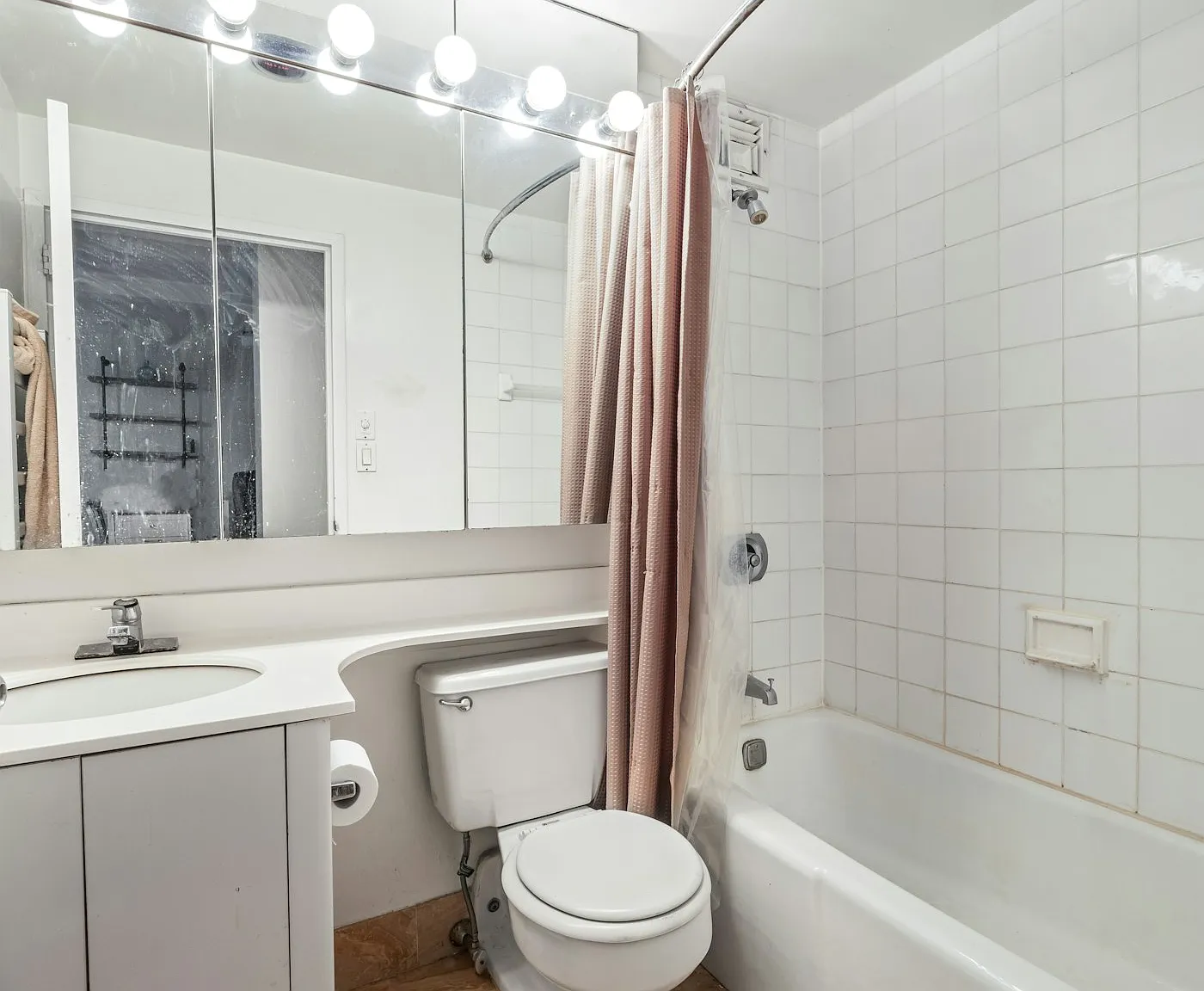 150 West 51st Street — Photo 4