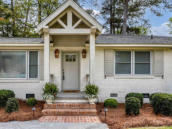 3rd image of 5822 Pinebranch Rd