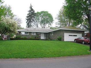 112 Ramsey Pl, Albany, NY 12209