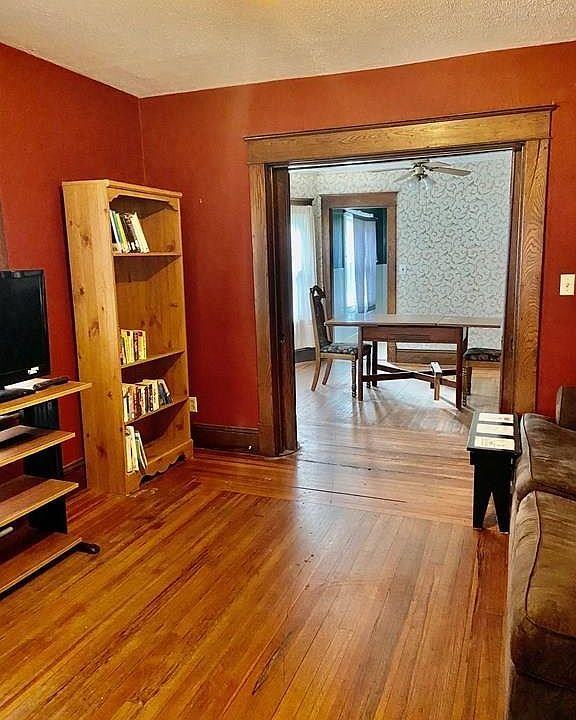 56 Kenyon St, Springfield, MA 01109 Zillow