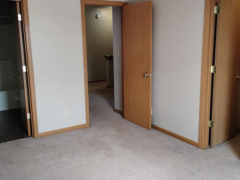 3368 Edison Dr — Photo 14