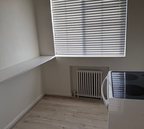 5th image of 540 S 100 E #12