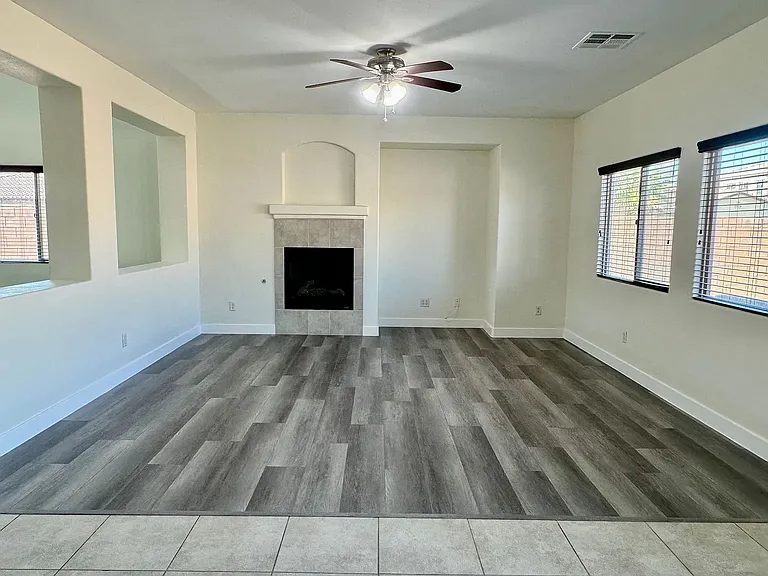 182 Foreston Ct — Photo 9