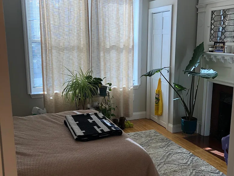 10 Farrington Ave #2 — Photo 28