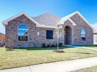 2026 Dyer St, Lancaster, TX 75146