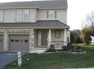 65 Eagle Dr, Ephrata, PA 17522