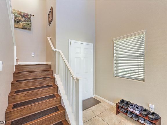 5th image of 9156 Giardino Villa St