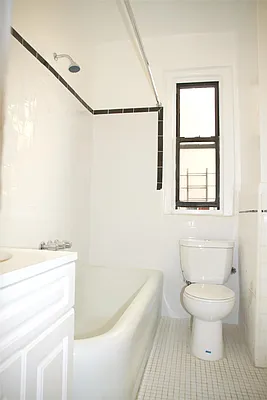 Rented by Weichert Manhattan Midtown | media 12