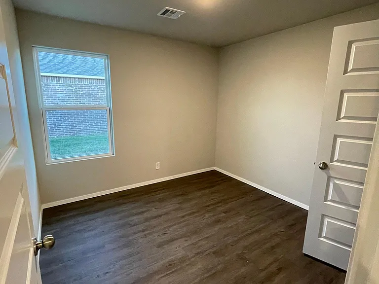 16236 S 88th East Ave — Photo 9
