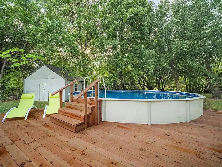 1919 Puritan Dr — Photo 25