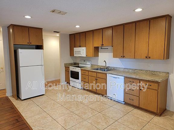 3rd image of 446 Water Rd