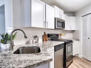 Emerald Palms Apartment Homes, Miami, FL 33186