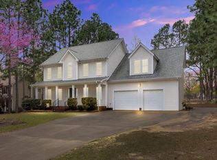 384 Rocky Run Ln, Lillington, NC 27546
