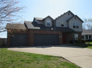 569 Ironstone Ct, Indianapolis, IN 46239