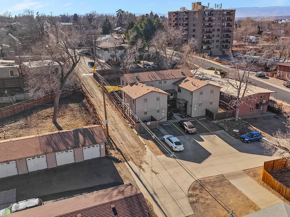 Aerial view of Jefferson deadend