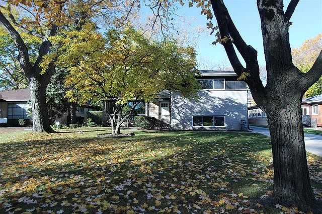 1st image of 9618 Kedvale Ave