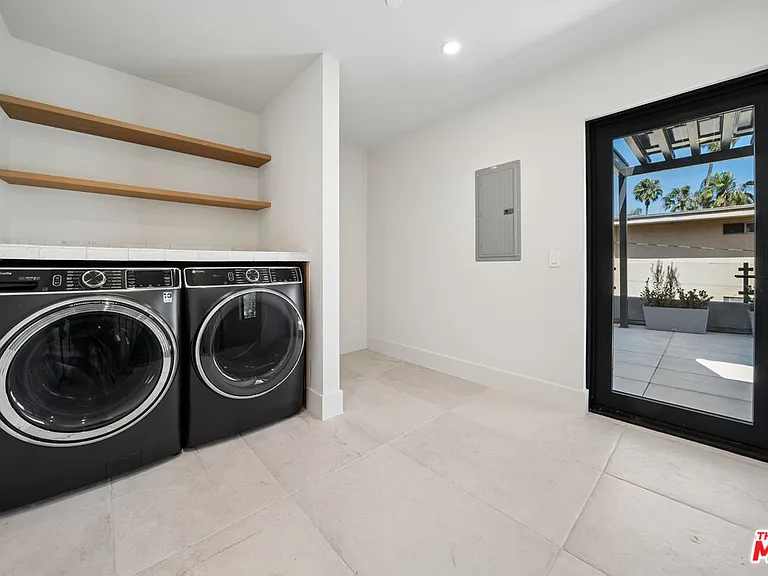 652 Huntley Dr #103 — Photo 22