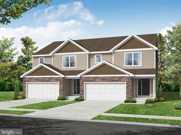 113 Sunglo Dr, Leesport, PA 19533