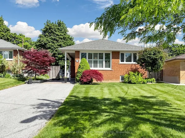 9 Coral Cove Cres, Toronto, ON M3A 1G7