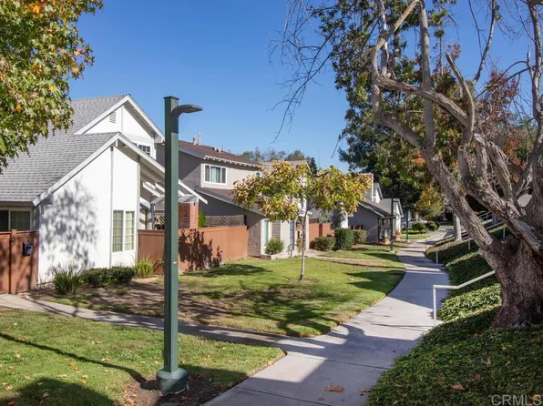 5220 Fino Dr, San Diego, CA 92124