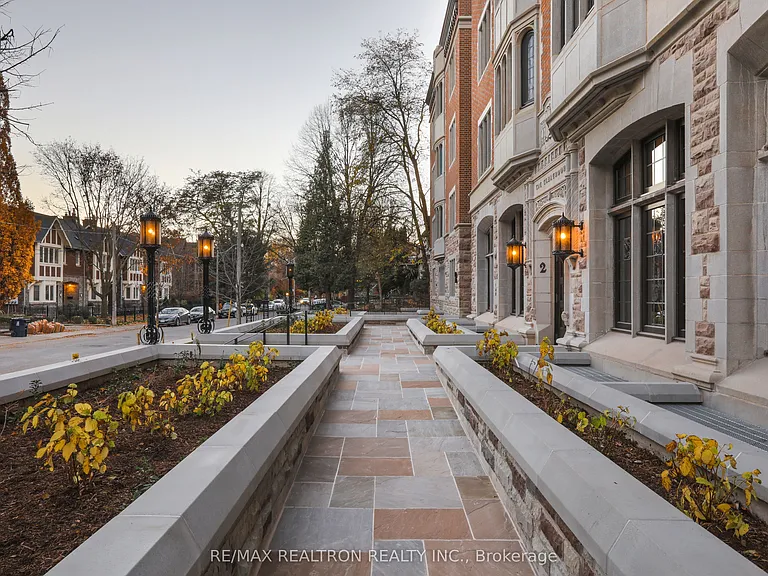 2 Clarendon Ave #119 — Photo 9