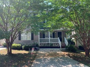 6820 Campbell Burn Ct, Charlotte, NC 28212
