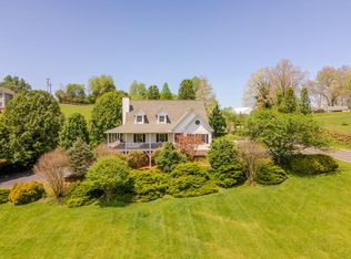 738 Saunders Rd, Franklin, NC 28734