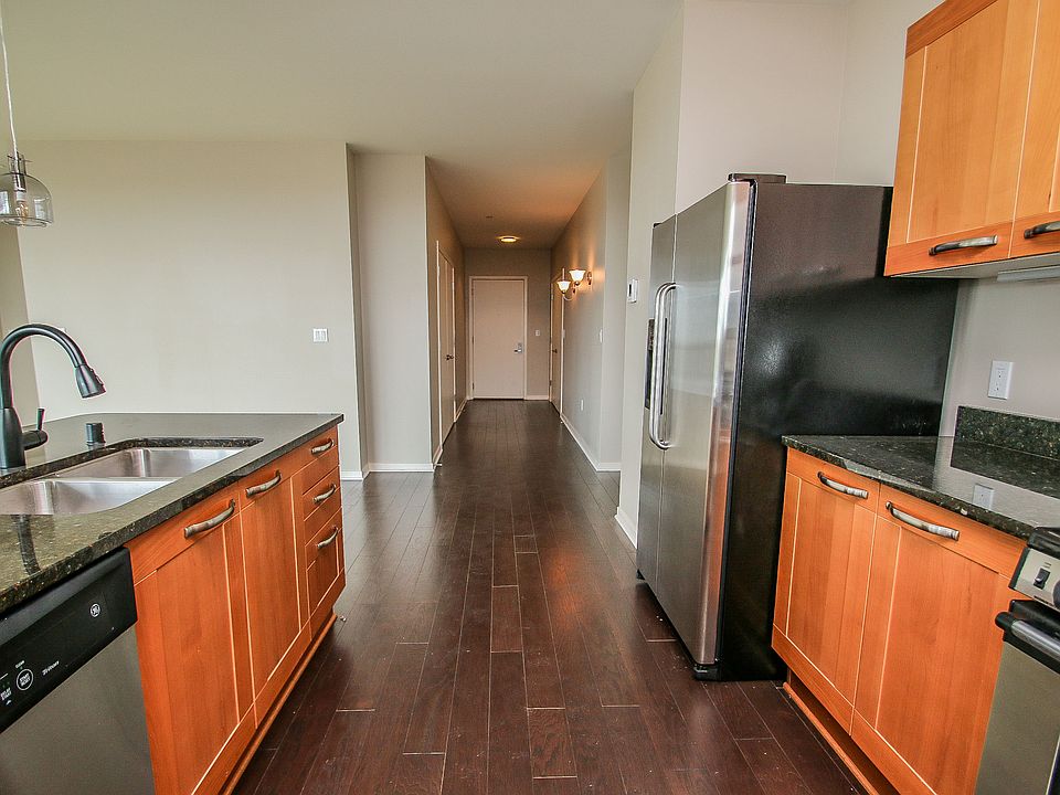 1st image of 1522 N Prospect Ave Unit 1703