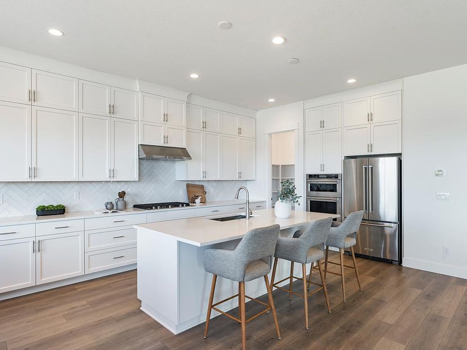 Stunning kitchen with large central island