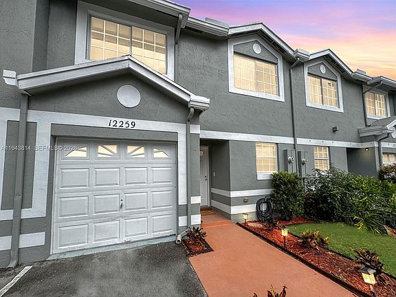 3rd image of 12259 SW 49th Ct