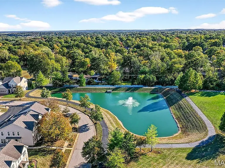 480 Coachgate Ct — Photo 9