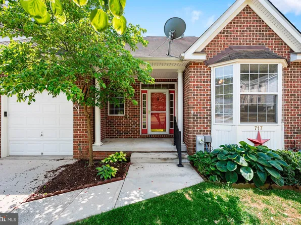 717 Norfield Ct #6, Westminster, MD 21158