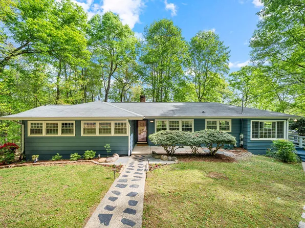 31 Mount Bolus Rd, Chapel Hill, NC 27514