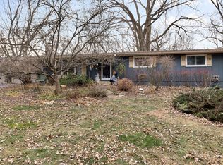 9707 Knolltop Rd, Union, IL 60180