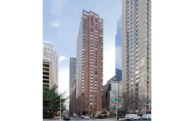 Sold by Douglas Elliman | media 18