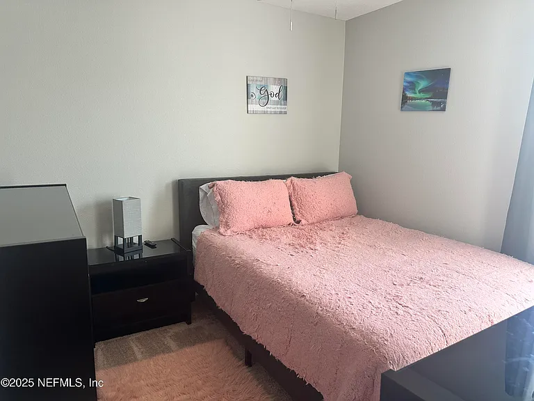 9804 Fiddleback Ln — Photo 8