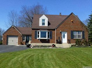 870 E River Rd, Grand Island, NY 14072