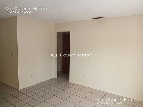 3rd image of 11933 Alafaya Woods Ct