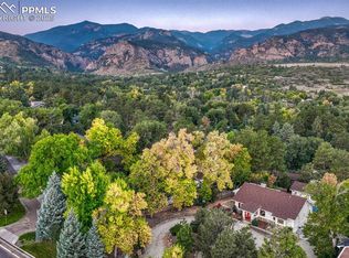 1516 Mesa Ave, Colorado Springs, CO 80906