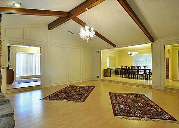 3rd image of 9246 Whitehurst Dr