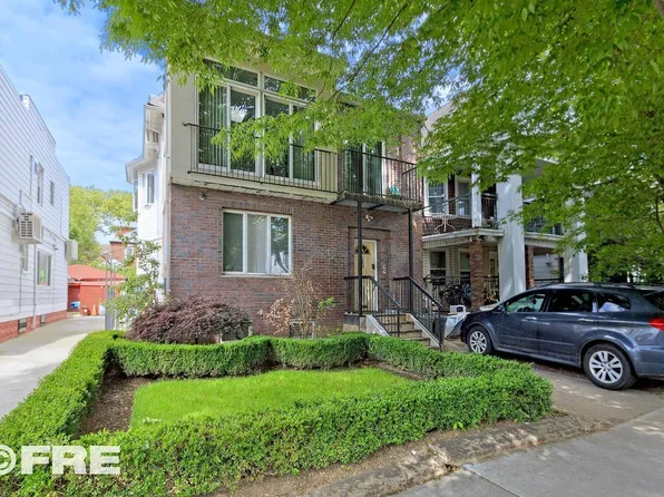 608 E 8th St, Brooklyn, NY 11218