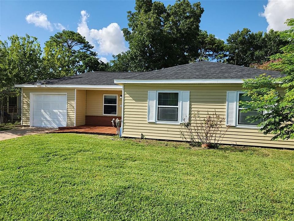1st image of 3117 Bennington Dr