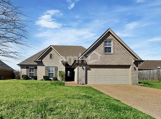 3210 Greenhouse Dr, Southaven, MS 38672