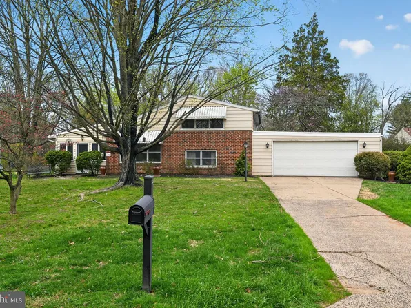 50 Ivy Ln, Lansdale, PA 19446